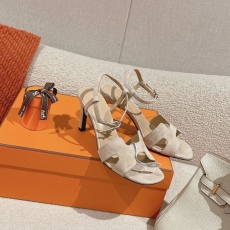 Hermes Sandals